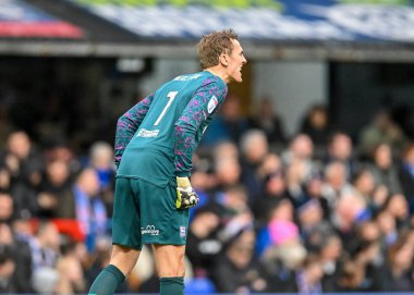 Ipswich Town goalkeeper Christian Walton  (1) gestures, shouts, pointing  during the Sky Bet League 1 match Ipswich Town vs Plymouth Argyle at Portman Road, Ipswich, United Kingdom, 14th January 202