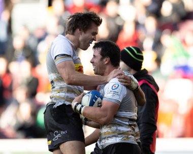 Ruhan Nel of DHL Stormers celebrates scoring a try during the European Champions Cup match London Irish vs Stormers at the Gtech Community Stadium, Brentford, United Kingdom, 15th January 202