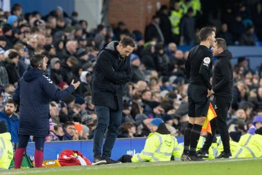 A dejected Frank Lampard manager of Everton during the Premier League match Everton vs Southampton at Goodison Park, Liverpool, United Kingdom, 14th January 202