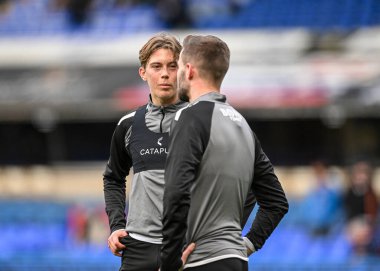 Plymouth Argyle midfielder Callum Wright (26)  warming up  during the Sky Bet League 1 match Ipswich Town vs Plymouth Argyle at Portman Road, Ipswich, United Kingdom, 14th January 202