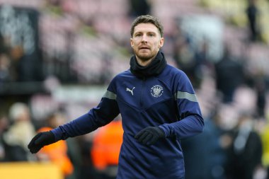 James Husband #3 of Blackpool warms up during the Sky Bet Championship match Watford vs Blackpool at Vicarage Road, Watford, United Kingdom, 14th January 202
