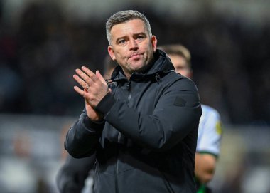Plymouth Argyle Manager Steven Schumacher  celebrates at full time   during the Sky Bet League 1 match Ipswich Town vs Plymouth Argyle at Portman Road, Ipswich, United Kingdom, 14th January 202