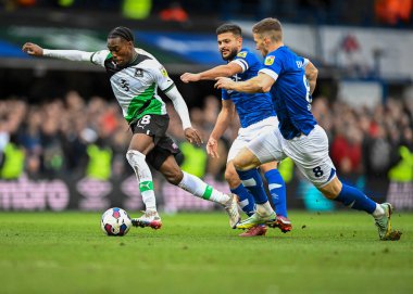 Plymouth Argyle midfielder Tyreik Wright (29) goes past Ipswich Town midfielder Sam Morsy  (5)  during the Sky Bet League 1 match Ipswich Town vs Plymouth Argyle at Portman Road, Ipswich, United Kingdom, 14th January 202
