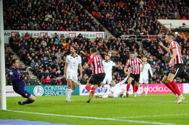 Dan Neil #24 of Sunderland scores 1-1 during the Sky Bet Championship match Sunderland vs Swansea City at Stadium Of Light, Sunderland, United Kingdom, 14th January 202