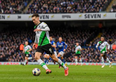 Plymouth Argyle forward Ryan Hardie  (9) attacking with the ball  during the Sky Bet League 1 match Ipswich Town vs Plymouth Argyle at Portman Road, Ipswich, United Kingdom, 14th January 202