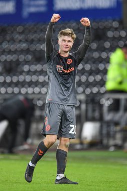 Sam Bell #20 of Bristol City celebrates at the end of the game in the Emirates FA Cup Third Round Replay match Swansea City vs Bristol City at Swansea.com Stadium, Swansea, United Kingdom, 17th January 202