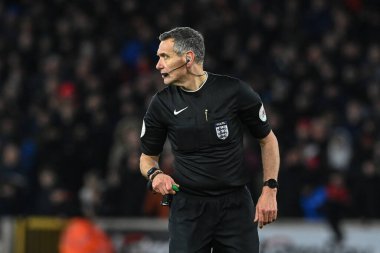Referee Andre Marriner during the Emirates FA Cup Third Round Replay match Wolverhampton Wanderers vs Liverpool at Molineux, Wolverhampton, United Kingdom, 17th January 202
