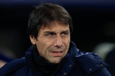 Antonio Conte the Tottenham Hotspur manager  ahead of the Premier League match Manchester City vs Tottenham Hotspur at Etihad Stadium, Manchester, United Kingdom, 19th January 202