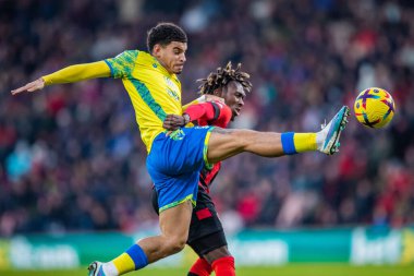 Morgan Gibbs-White #10 of Nottingham Forest looks to win the ball during the Premier League match Bournemouth vs Nottingham Forest at Vitality Stadium, Bournemouth, United Kingdom, 21st January 202