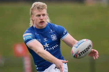 Brad Fash #13 of Hull FC warms up before the Rugby League Pre Season match Sheffield Eagles vs Hull FC at Sheffield Olympic Legacy Park, Sheffield, United Kingdom, 22nd January 202
