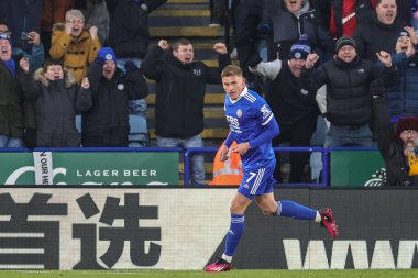 Harvey Barnes #7 of Leicester City celebrates his goal to make it 2-1 during the Premier League match Leicester City vs Brighton and Hove Albion at King Power Stadium, Leicester, United Kingdom, 21st January 202