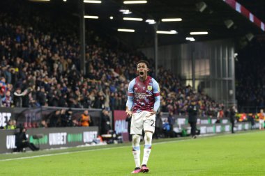 Nathan Tella #23 of Burnley celebrates his goal to make it 1-1 during the Sky Bet Championship match Burnley vs West Bromwich Albion at Turf Moor, Burnley, United Kingdom, 20th January 202