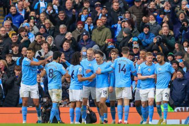 Erling Hland #9 of Manchester City celebrates his goal to make it 2-0 with teammates during the Premier League match Manchester City vs Wolverhampton Wanderers at Etihad Stadium, Manchester, United Kingdom, 22nd January 2023