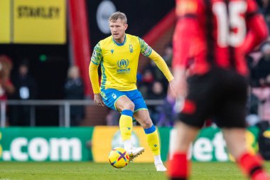 Joe Worrall #4 of Nottingham Forest looks to bring the ball out of defence during the Premier League match Bournemouth vs Nottingham Forest at Vitality Stadium, Bournemouth, United Kingdom, 21st January 202