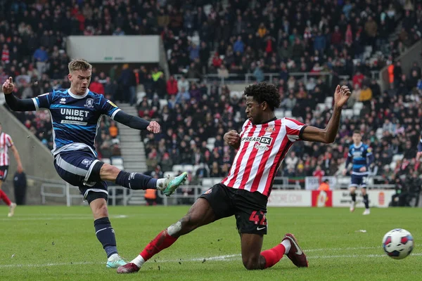 Marcus Forss #21 of Middlesbrough takes a shot during the Sky Bet Championship match Sunderland vs Middlesbrough at Stadium Of Light, Sunderland, United Kingdom, 22nd January 202