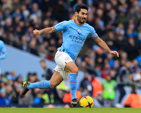 Ilkay Gundogan #8 of Manchester City runs with the ball during the Premier League match Manchester City vs Wolverhampton Wanderers at Etihad Stadium, Manchester, United Kingdom, 22nd January 202