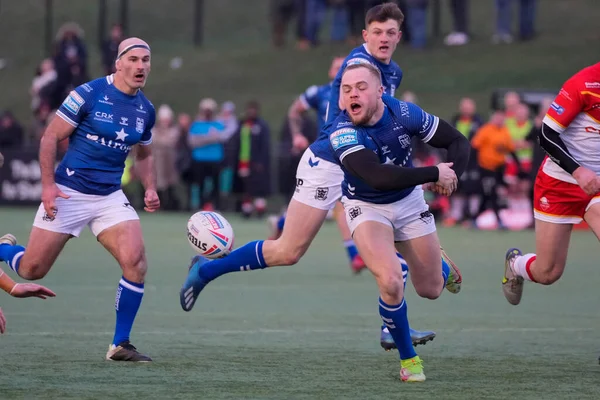 Adam Swift #2 of Hull FC juggles the ball during the Rugby League Pre Season match Sheffield Eagles vs Hull FC at Sheffield Olympic Legacy Park, Sheffield, United Kingdom, 22nd January 202