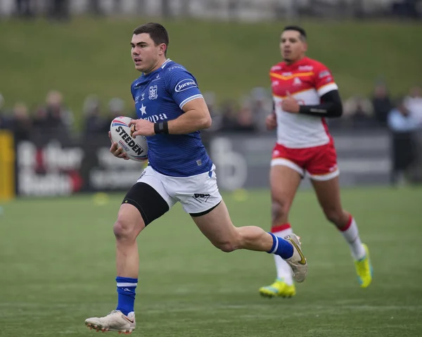 Jake Clifford #7 of Hull FC breaks away to score his sides second try during the Rugby League Pre Season match Sheffield Eagles vs Hull FC at Sheffield Olympic Legacy Park, Sheffield, United Kingdom, 22nd January 202