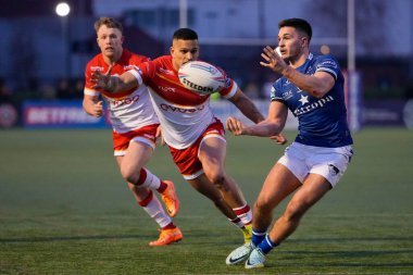 Ben McNamara #19 of Hull FC passes the ball during the Rugby League Pre Season match Sheffield Eagles vs Hull FC at Sheffield Olympic Legacy Park, Sheffield, United Kingdom, 22nd January 202