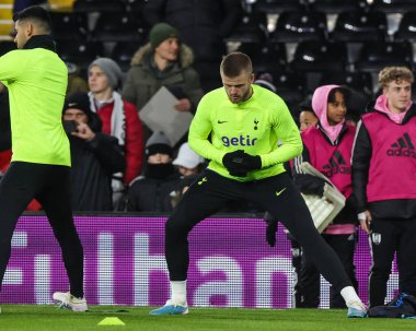 Eric Dier #15 of Tottenham Hotspur during the pre-game warmup ahead of the Premier League match Fulham vs Tottenham Hotspur at Craven Cottage, London, United Kingdom, 23rd January 202