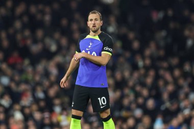 Harry Kane #10 of Tottenham Hotspur during the Premier League match Fulham vs Tottenham Hotspur at Craven Cottage, London, United Kingdom, 23rd January 202