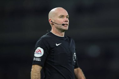Referee Paul Tierney during the Premier League match Fulham vs Tottenham Hotspur at Craven Cottage, London, United Kingdom, 23rd January 202
