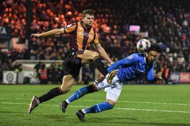 Kyle Wootton #19 of Stockport County attempts a diving header during the Sky Bet League 2 match Stockport County vs Bradford City at Edgeley Park Stadium, Stockport, United Kingdom, 24th January 202