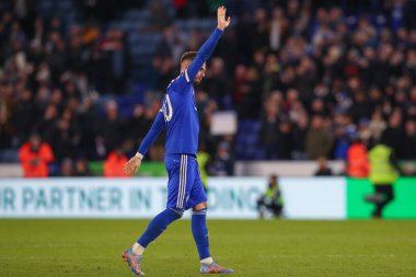 James Maddison #10 of Leicester City applauds the home fans after the Premier League match Leicester City vs Tottenham Hotspur at King Power Stadium, Leicester, United Kingdom, 11th February 202