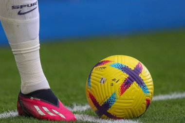 Son Heung-Min #7 of Tottenham Hotspur gets ready to take a corner during the Premier League match Leicester City vs Tottenham Hotspur at King Power Stadium, Leicester, United Kingdom, 11th February 202