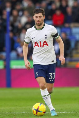 Ben Davies #33 of Tottenham Hotspur runs with the ball during the Premier League match Leicester City vs Tottenham Hotspur at King Power Stadium, Leicester, United Kingdom, 11th February 202