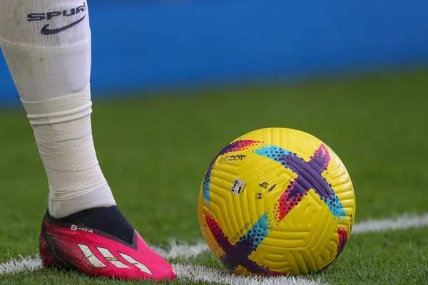 Son Heung-Min #7 of Tottenham Hotspur gets ready to take a corner during the Premier League match Leicester City vs Tottenham Hotspur at King Power Stadium, Leicester, United Kingdom, 11th February 202