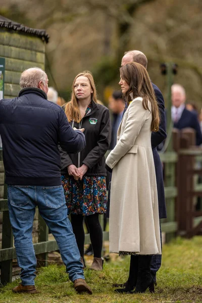 Prince Princess Wales Visit South Wales Brynawel Rehabilitation Centre Brynawel — Stock Photo, Image