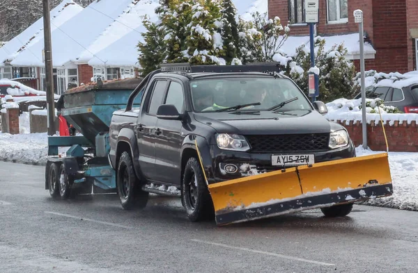 Makeshift Snowplow Glitter Helps Clear Roads Heavy Snow Hits Barnsley — Stock Photo, Image