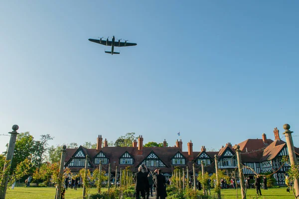 Battle Britain Memorial Flight Lancaster Carries Out Dambusters 80Th Commemoration — Stock Photo, Image