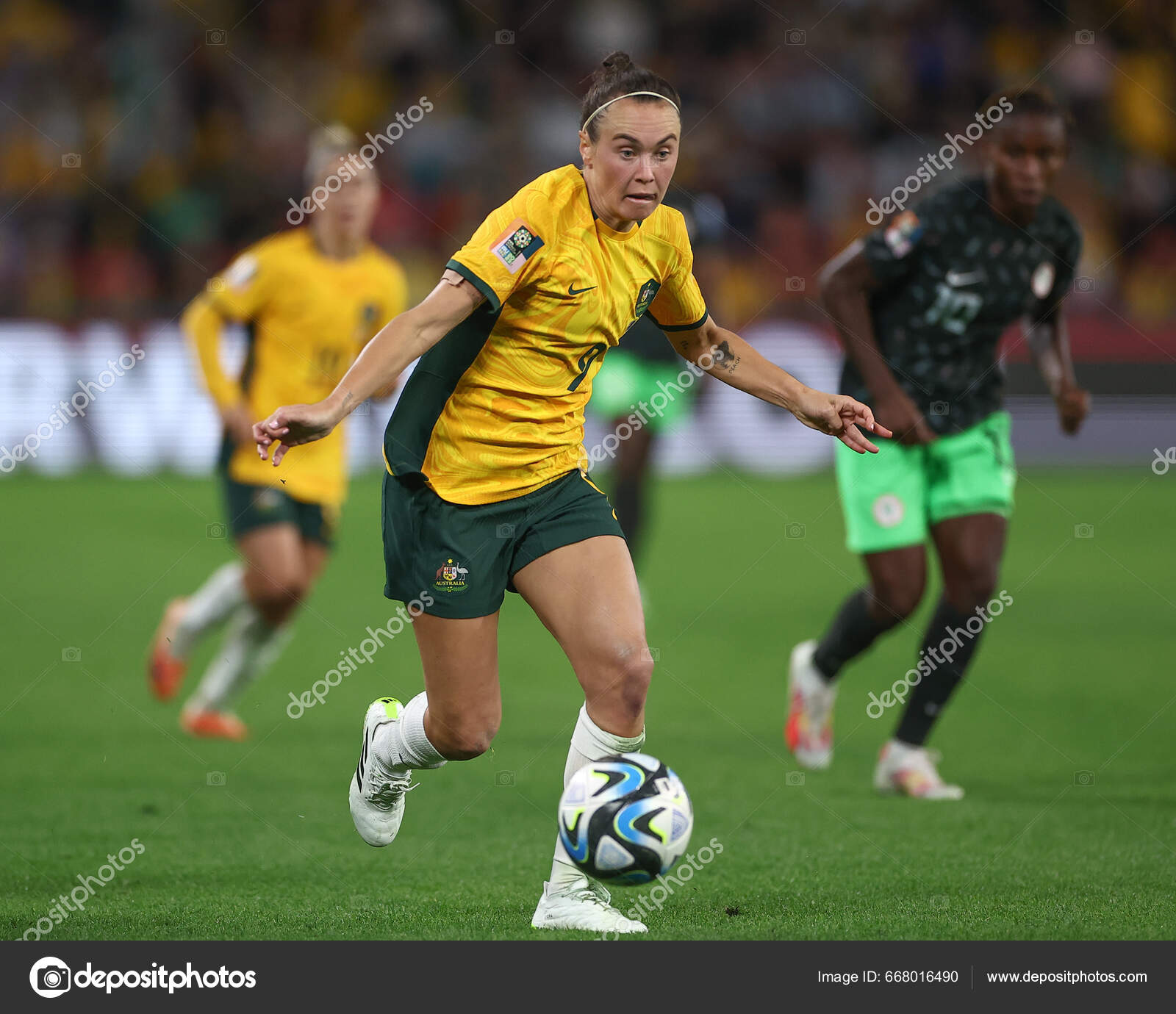 Caitlin Foord Australia Breaks Ball Fifa Women s World Cup 2023 Stock caitlin-foord-australia-breaks-ball-fifa-women-s-world-cup-2023-stock