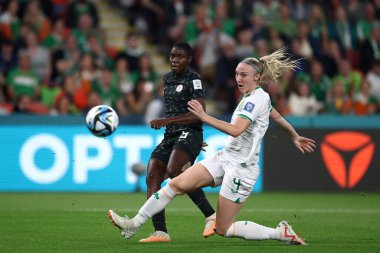 Nijeryalı Asisat Oshoala, 31 Temmuz 2023 tarihinde Brisbane, Avustralya 'daki Suncorp Stadyumu' nda oynanan FIFA Kadınlar Dünya Kupası 2023 B Grubu karşılaşmasında çekildi.