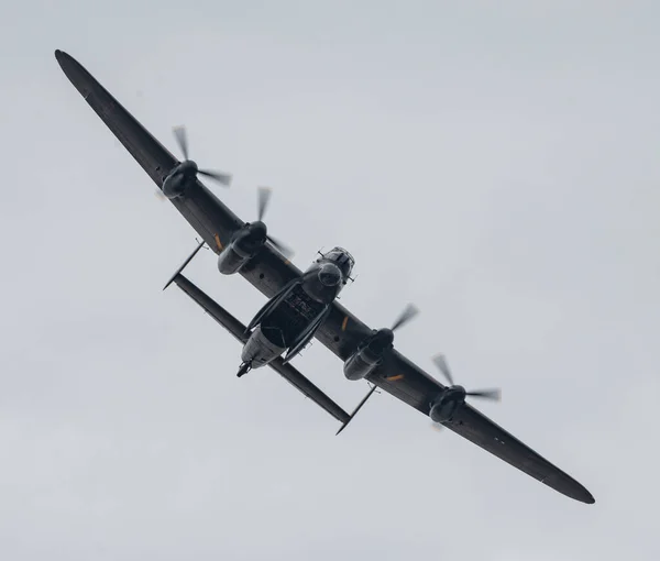 Битва Британію Меморіальні Рейси Ланкастерський Бомбардувальник Pa474 Виконує Відкритий Прохід — стокове фото