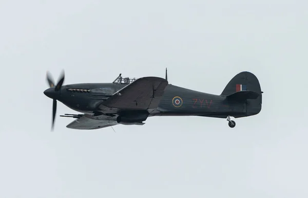 Battle Britain Memorial Flights Hawker Hurricane Pz865 Realiza Pase Bajo — Foto de Stock