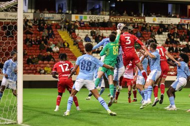 Barnsley 'den Jon Russell # 3 EFL Kupası maçında 2-0 berabere kaldı. Barnsley, Manchester City U21' e karşı Oakwell, Barnsley, Birleşik Krallık, 26 Eylül 2023