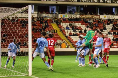Barnsley 'den Jon Russell # 3 EFL Kupası maçında 2-0 berabere kaldı. Barnsley, Manchester City U21' e karşı Oakwell, Barnsley, Birleşik Krallık, 26 Eylül 2023