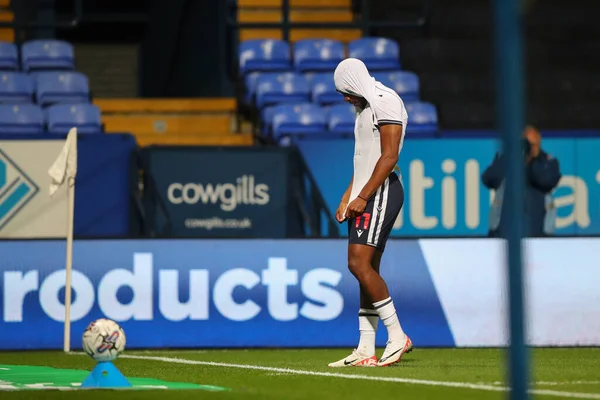 Bolton Wanderers 'ın 11 numaralı oyuncusu Dan Nlundulu, 26 Eylül 2023' te İngiltere 'nin Toughsheet Community Stadyumu' nda oynanan EFL Kupa Maçı 'nda Bolton Wanderers' ın Manchester United U21 'e karşı 4-0' lık galibiyetini kutluyor.