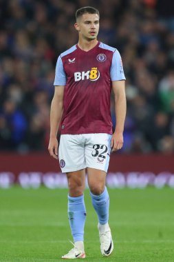 Aston Villa 'dan Leander Dendoncker # 32 Carabao Kupası üçüncü tur karşılaşmasında Aston Villa Everton' a karşı Villa Park, Birmingham, Birleşik Krallık, 27 Eylül 202