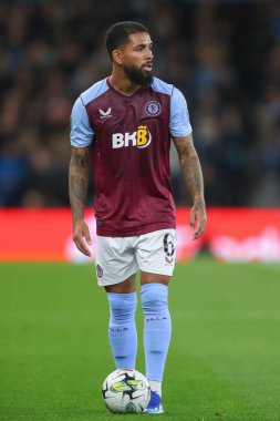 Aston Villa 'dan Douglas Luiz # 6. Carabao Kupası Üçüncü Raundda Villa Everton' a karşı Villa Park, Birmingham, Birleşik Krallık, 27 Eylül 202