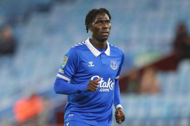 Everton 'dan Amadou Onana # 8 Carabao Kupası üçüncü tur karşılaşmasında Aston Villa Everton' a karşı Villa Park, Birmingham, Birleşik Krallık, 27 Eylül 202