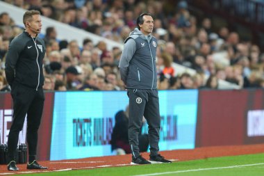 Aston Villa 'nın Unai Emery teknik direktörü Carabao Kupası üçüncü tur karşılaşmasında Aston Villa Everton' a karşı Villa Park, Birmingham, Birleşik Krallık, 27 Eylül 202