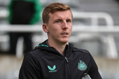 Newcastle United takımının Matt Targett # 13 'ü, Newcastle City' nin 27 Eylül 202 'de St. James' s Park, Newcastle 'da oynanan üçüncü tur karşılaşmasında sahaya çıkıyor.