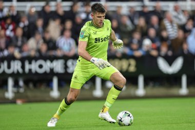 Newcastle United takımının 22 numaralı oyuncusu Newcastle United 'ın 27 Eylül 202' de St. James 's Park, Newcastle' da oynanan üçüncü tur karşılaşmasında gol attı.