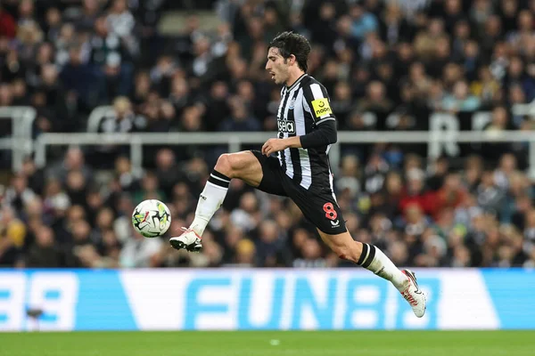 Sandro Tonali Newcastle United Controls Ball Carabao Cup Third Match — Stock Photo, Image