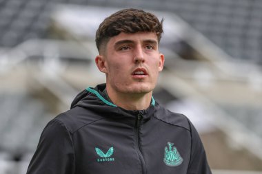 Newcastle United 'dan Tino Livramento # 21 Carabao Kupası üçüncü tur karşılaşması sırasında Manchester City' ye karşı St. James 's Park, Newcastle, İngiltere, 27 Eylül 202' de geldi.