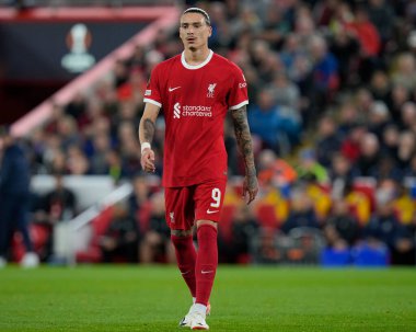 Liverpool 'dan Darwin Nez # 9 UEFA Avrupa Ligi maçı sırasında Liverpool, Anfield, Liverpool' da Saint-Gilloise 'e karşı, 5 Ekim 2023